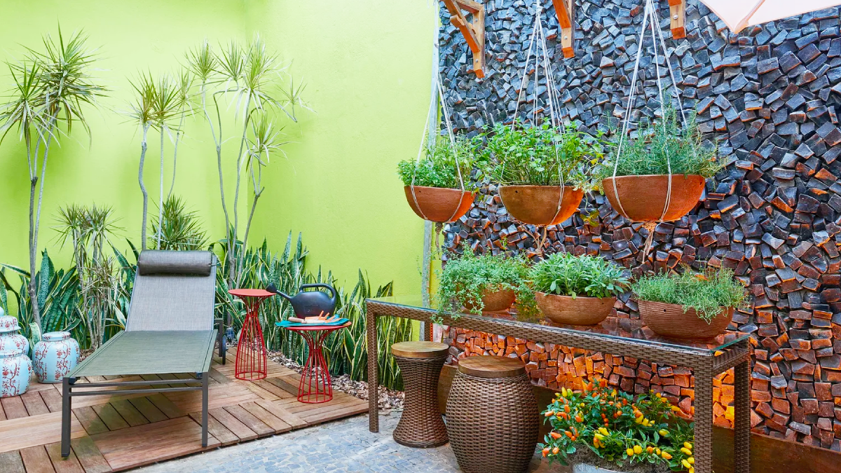 10 Home Garden Ideas To Infuse Simple Beauty Into Your Outdoor Space